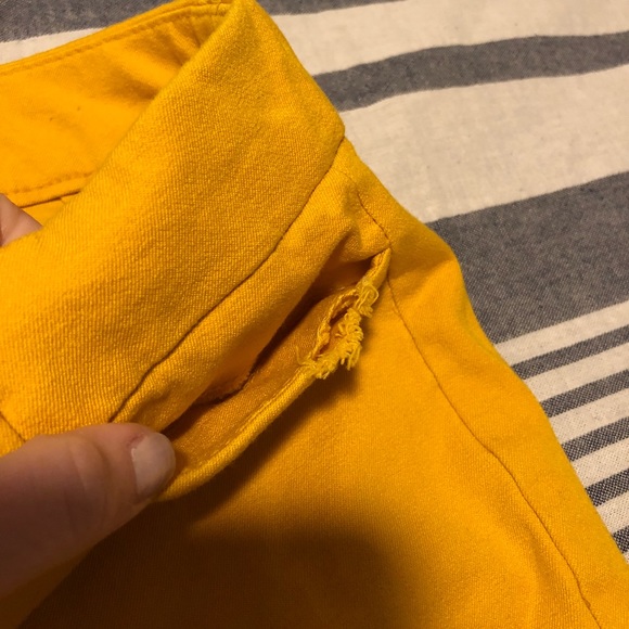 Yellow Old Navy Pixie Pants - Picture 3 of 4